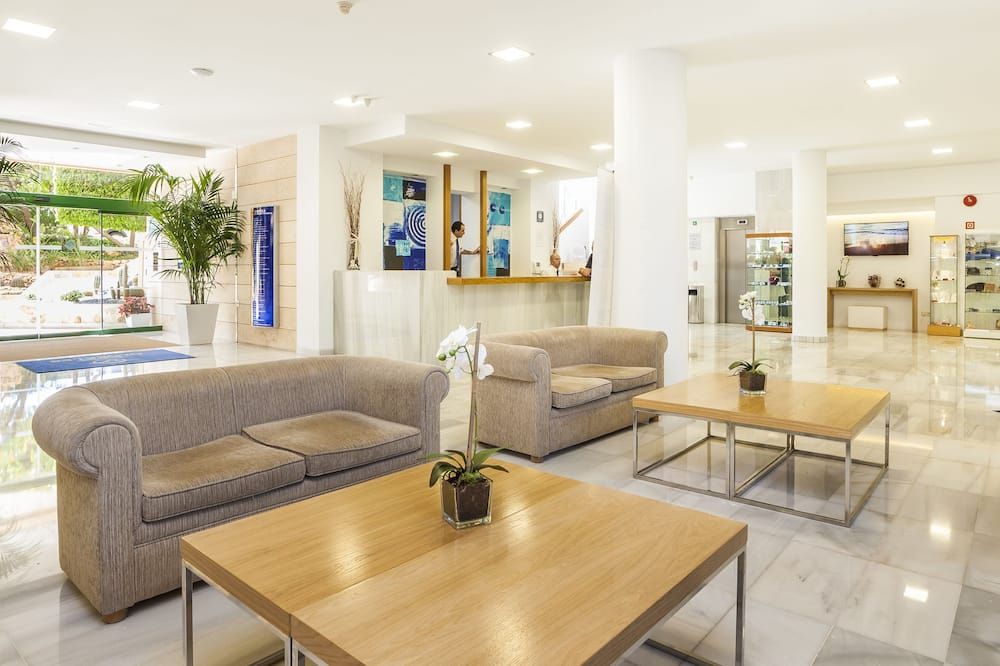 Globales Nova - פאלמה נובה - לובי