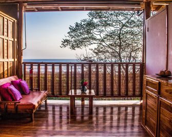 Vista Naranja Ocean View House - Malpais - Балкон