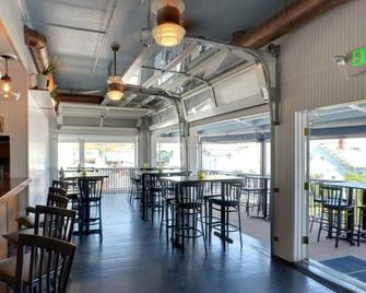 Inn on the Blues - Ogunquit