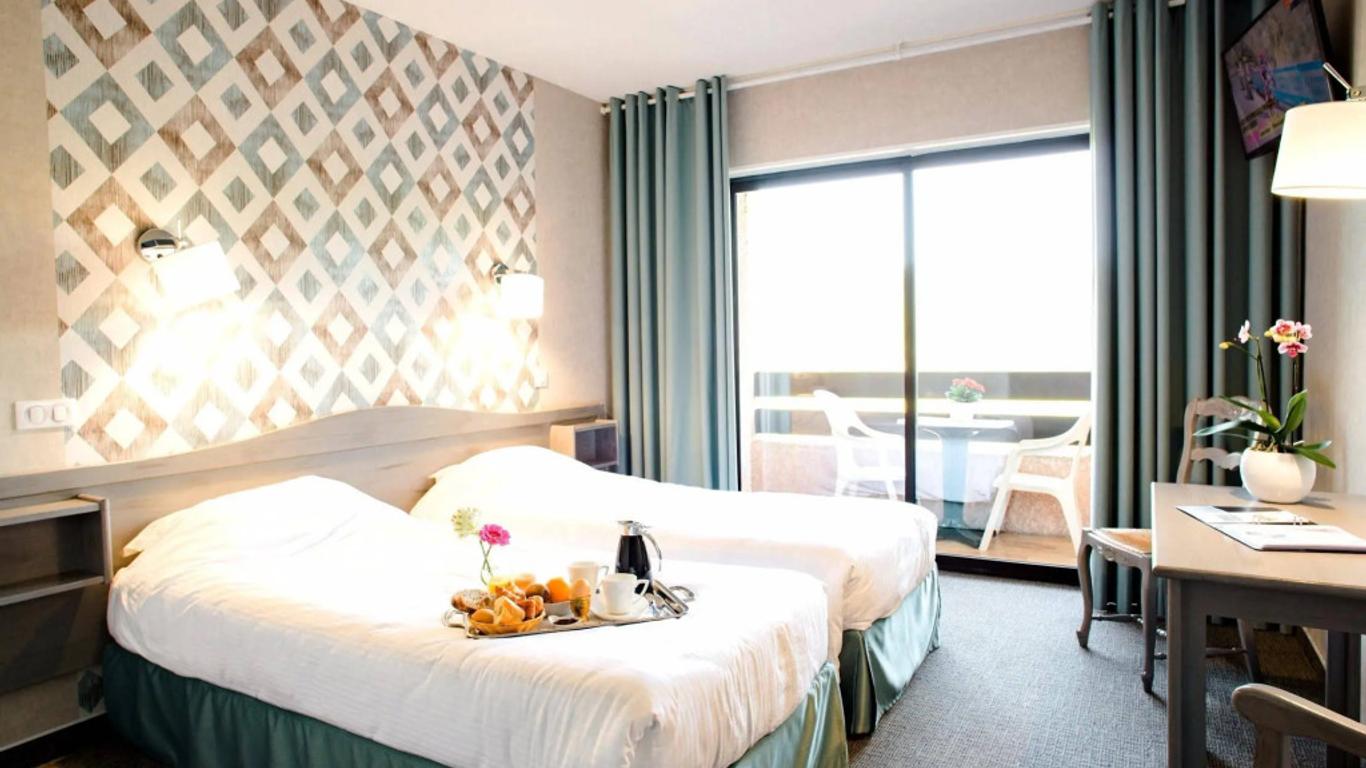 Logis Hotel Restaurant La Porte des Cévennes