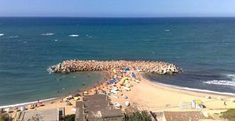 Dar Tlidjene Hotel - Argel - Praia