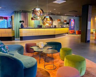 Profilhotels Nacka - Estocolmo - Lobby