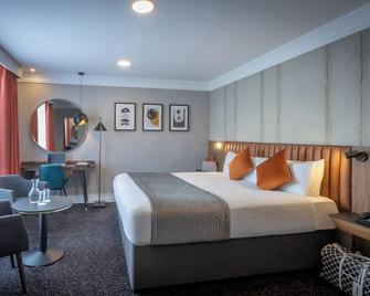 تالبوت هوتل ستيلورجان - دبلن - غرفة نوم