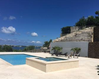Dreamscape Cottage Poolviewsmodernelectriccarcharge - Devonshire - 游泳池