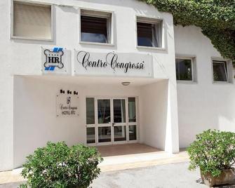 Hr Resort - Senigallia - Edifício