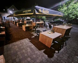 Au Coeur d'Alle by Belvilla- Triple Room - Vresse Sur Semois - Restaurant