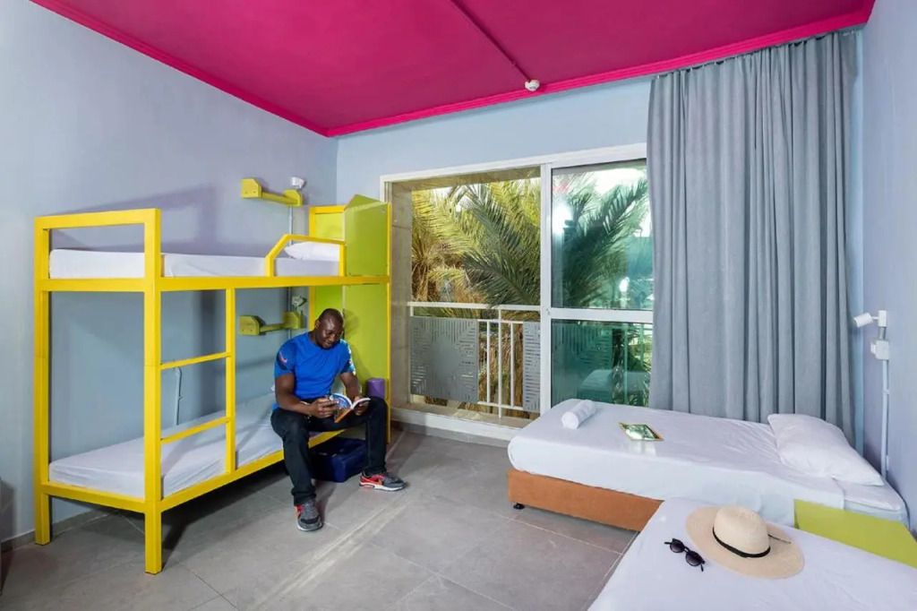 بي يونيك هوتل