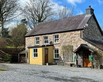 Rhiwddu Barns - Brecon Beacons National Park - Llangadog - Edificio