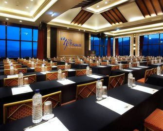 Sun Moon Lake Hotel - Yuchi Township - Meetingraum