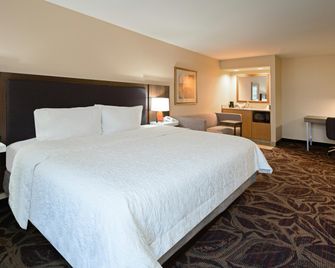 Hampton Inn & Suites Bremerton - Bremerton - Soverom