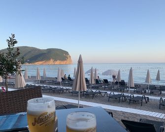 Apartment with sea view and pool - Orange Garden - Buljarica - Patio