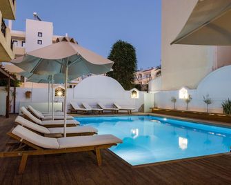 Atlantis Hotel - Scarpanto - Piscina