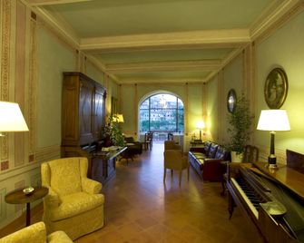 Residenza d'Epoca Campo Regio Relais - סיינה - סלון