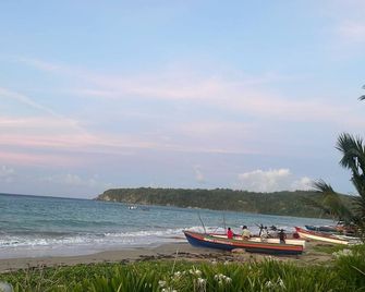Glen Sea Inn of St. Mary - Charming 2 Bedroom Beachside Home - Port Maria - Beach