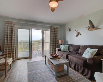 A Stunning Oceanfront Condo, Flex-Stay with Minimum 3-4 Nights - Duck - Sala de estar