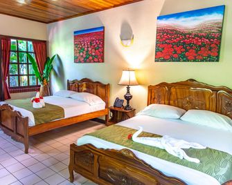 Hotel South Beach - Jaco - Soverom