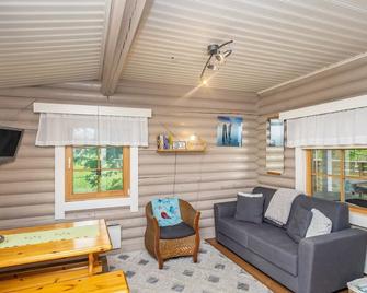 Holiday Home Tarvastupa by Interhome - Kemijärvi - Sala de estar