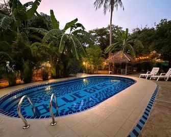Blue Beach Resort - Sam Roi Yot