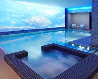 Novotel London Blackfriars - Londra - Piscina