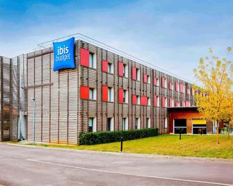 ibis budget Metz Technopôle - מץ - בניין