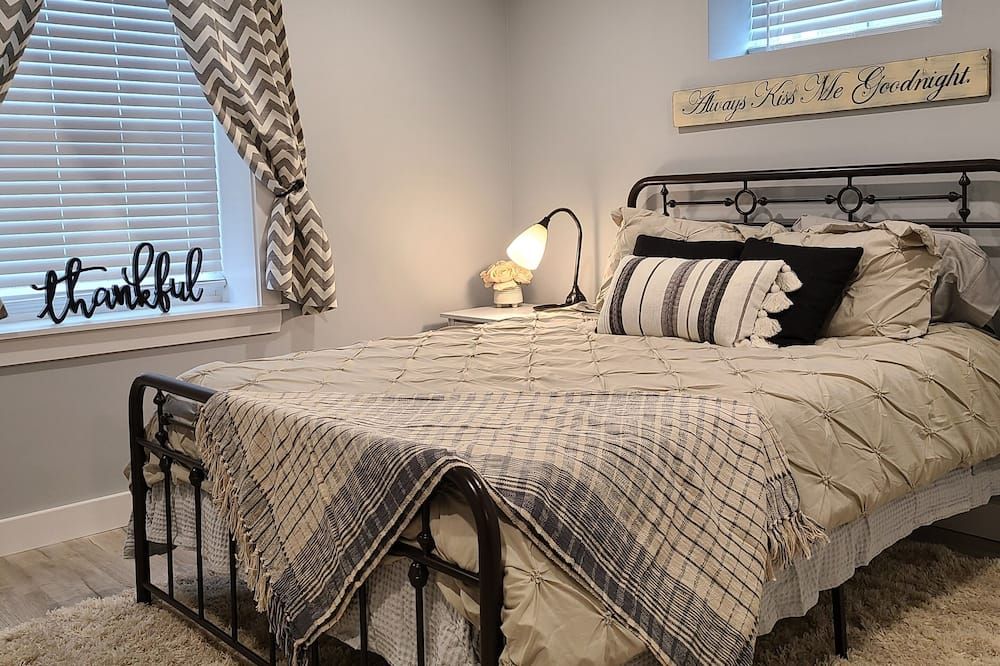 Cozy City Stay, Newly Constructed - Lewiston - Habitación