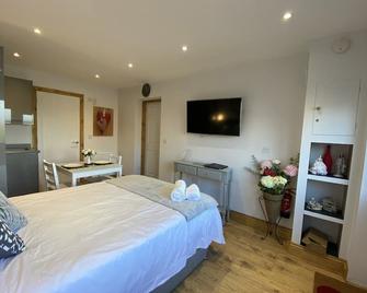 Beautiful 1-Bed studio in Penrith - Penrith - Bedroom