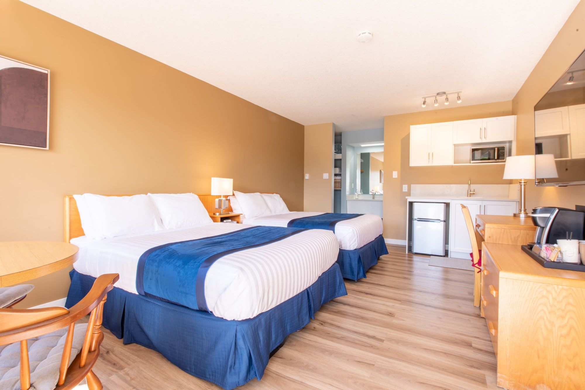 Ocean Crest Motel - Qualicum Beach - Chambre