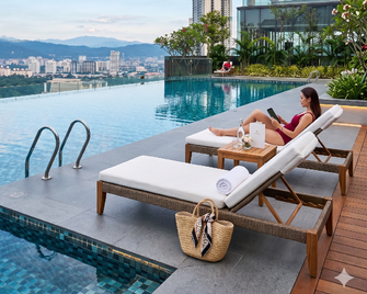 Dorsett Serviced Suites Kuala Lumpur By Np - Kuala Lumpur - Piscine