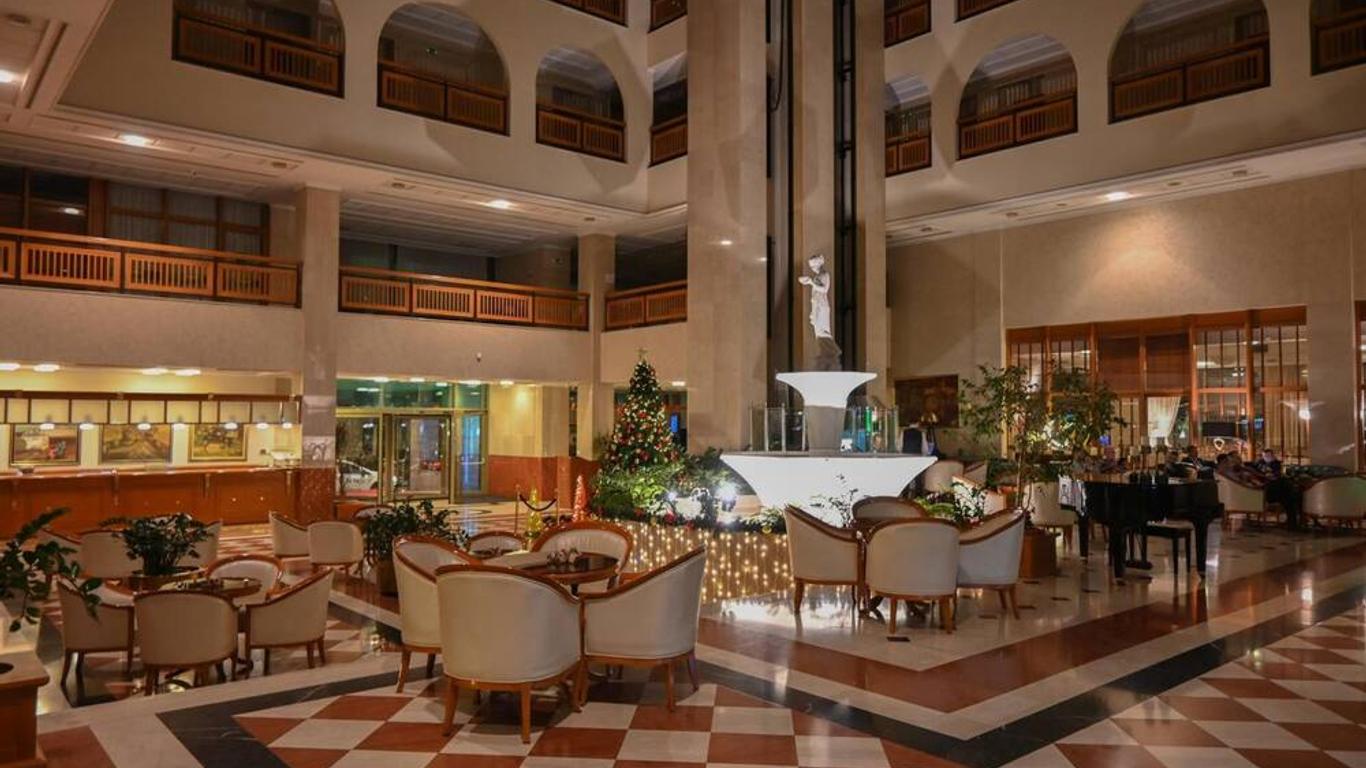 Aleksandar Palace Hotel Congress Center & Spa
