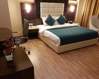 White Moon Residence - Doha - Bedroom