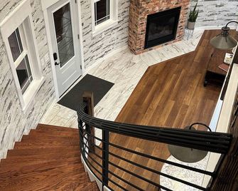 The Ca Bin - Charleston - Stairs