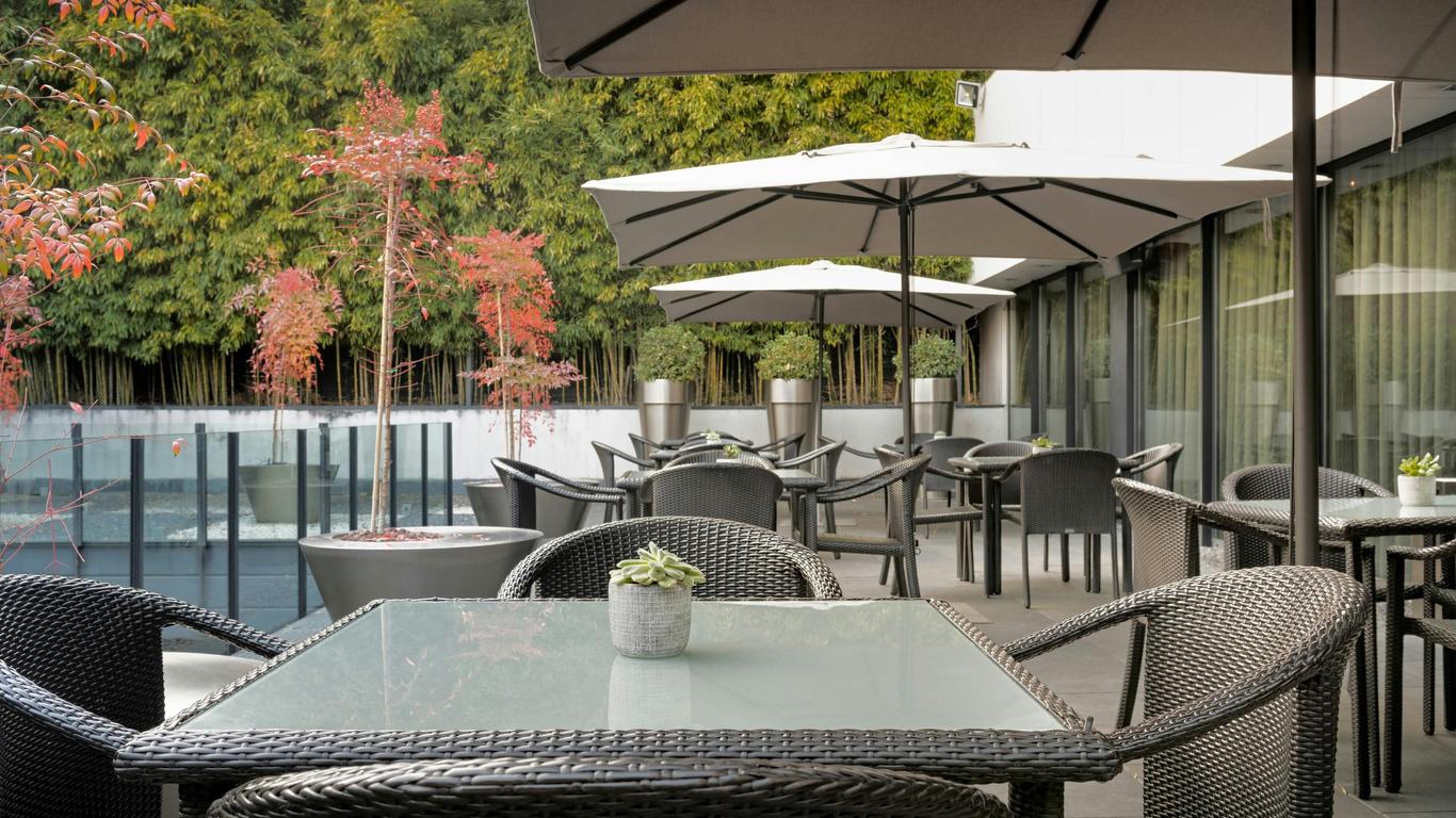 AC Hotel by Marriott Atocha