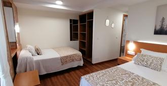 Hostal Anosa Casa - Santiago de Compostela - Bedroom