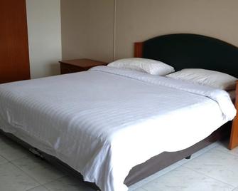 Sriprajuk Mansion - Bangkok - Bedroom