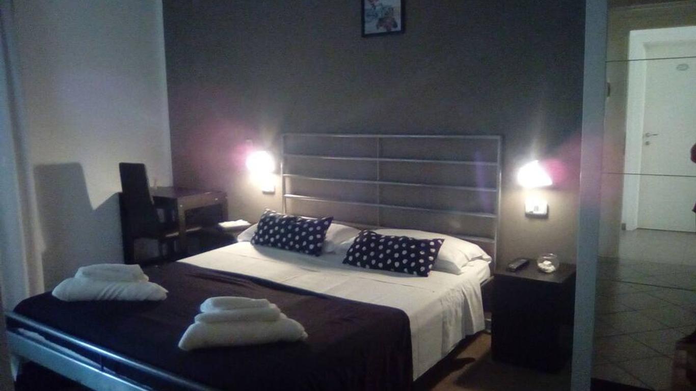 Fasthotel
