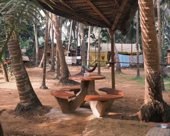 Experience Gokarna - A Slow-Paced Backpackers Community - Gokarna - Patio