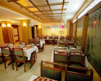 Hotel Suncity International - ג'ודפור - מסעדה