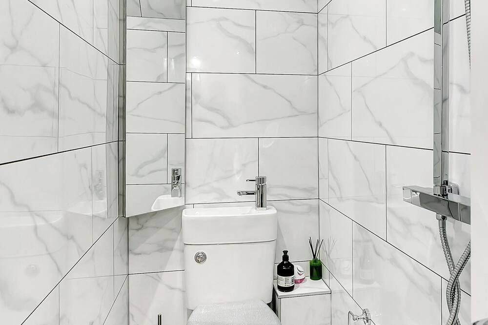 Aspen Close 4 Bedroom Retreat with Spa, Sauna and Gym - Buckingham