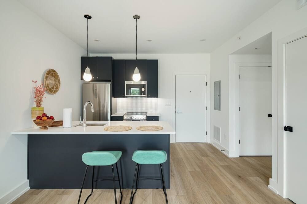 1 Bedroom with Amenities and Parking - فيلادلفيا - مطبخ