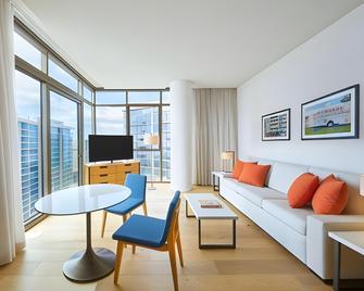 Renaissance Honolulu Hotel & Spa - Honolulu - Living room