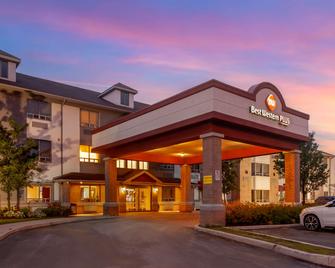 Best Western Plus Burlington Inn & Suites - Burlington - Edifício