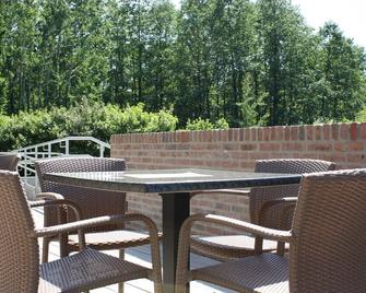 't Dorpshuys - Maaseik - Patio