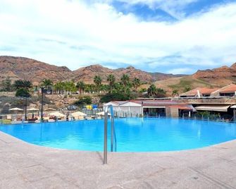 Villa Happiness - Luxury chalet with sea view - Las Palmas de Gran Canaria - Piscina