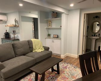 小羔羊休憩 B&B 民宿 - 新布朗菲斯 - 新布朗費爾斯