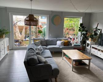 stylische Maisonettewohnung Stadionnähe,Wald,Westfalenhalle - Dortmund - Huiskamer