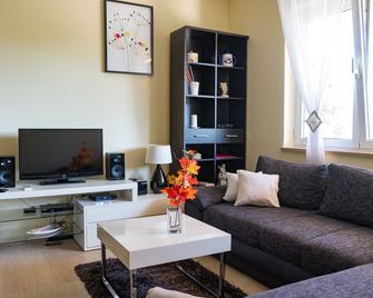 Apartment Rose - Korčula - Living room