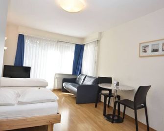 Modern studio city center - Crown 33 - Zürich