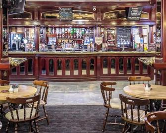 Globe Inn - Tamworth - Bar