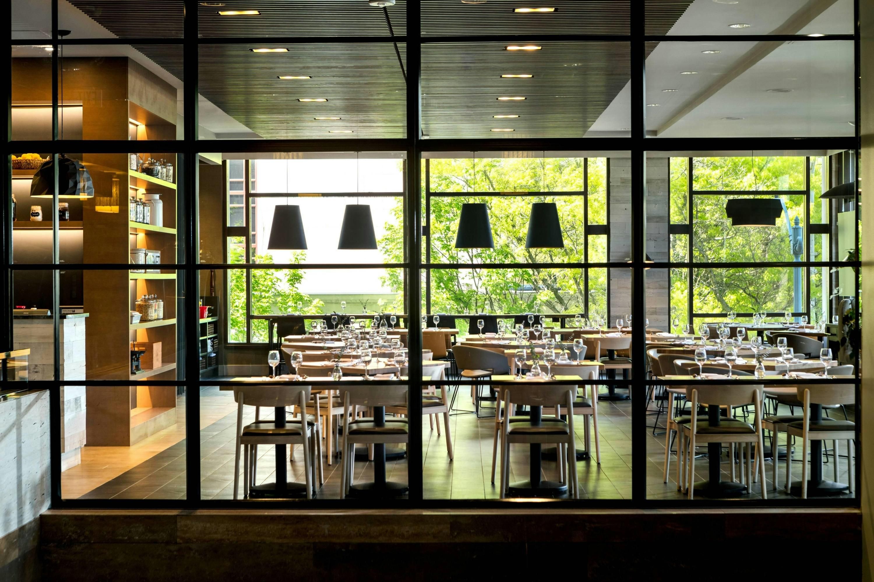 Renaissance Seattle Hotel