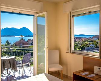 Hotel Alpi - Baveno - Balkon